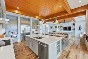 4118 Defender Ln, Galveston, TX 77554 - Photo 9