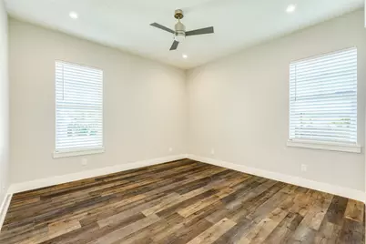 3228 Avenue R #2, Galveston, TX 77550 - Photo 13