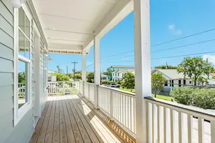 3228 Avenue R, Galveston, TX 77550 - Photo 33
