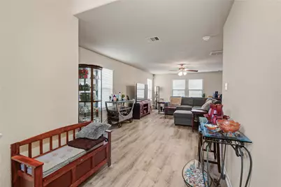 679 Fallow Lane, Alvin, TX 77511 - Photo 7