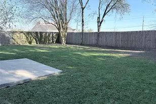 8518 Fairbrook Ln, La Porte, TX 77571 - Photo 9