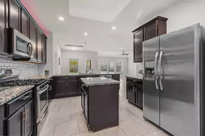 18214 Banfield Summit Court, Richmond, TX 77407 - Photo 7