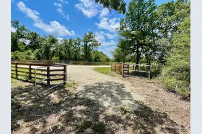 9226 Stetson Drive, Normangee, TX 77871 - Photo 3