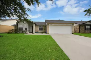 12423 Tambourine Dr, Houston, TX 77477 - Photo 5