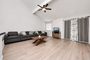 12423 Tambourine Dr, Houston, TX 77477 - Photo 17