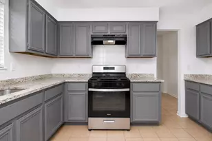 12423 Tambourine Dr, Houston, TX 77477 - Photo 11