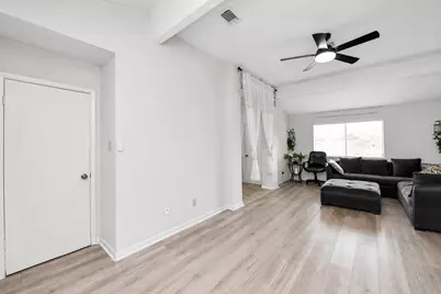 12423 Tambourine Drive, Houston, TX 77477 - Photo 25
