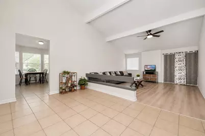 12423 Tambourine Drive, Houston, TX 77477 - Photo 19