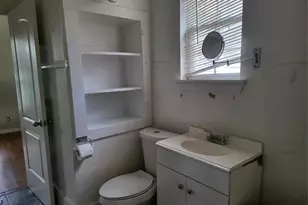 1529 Welch St, Houston, TX 77006 - Photo 27