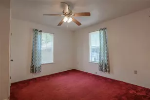 9226 E Avenue Q, Houston, TX 77012 - Photo 19