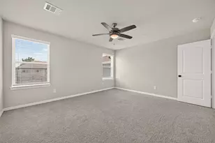 8033 Scanlan Trl, Missouri City, TX 77459 - Photo 23