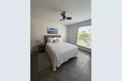 8801 Hammerly Boulevard #901, Houston, TX 77080 - Photo 9