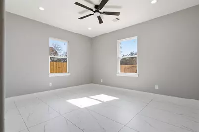 8216 Locksley Road, Houston, TX 77078 - Photo 9