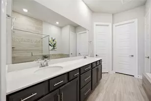 8104 Morning Melody Dr, Houston, TX 77063 - Photo 13