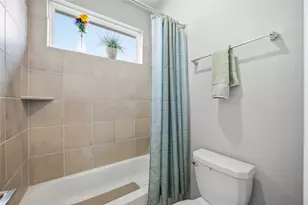 8104 Morning Melody Dr, Houston, TX 77063 - Photo 25