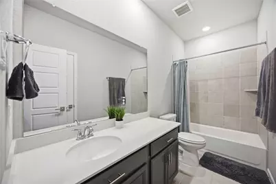 8104 Morning Melody Drive, Houston, TX 77063 - Photo 21