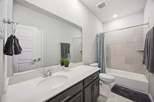 8104 Morning Melody Dr, Houston, TX 77063 - Photo 21