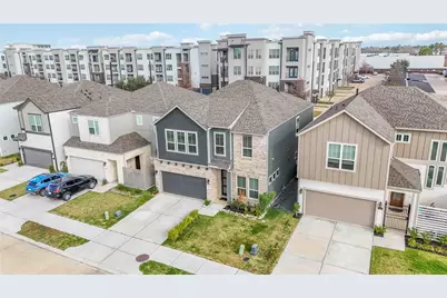 8104 Morning Melody Drive, Houston, TX 77063 - Photo 33