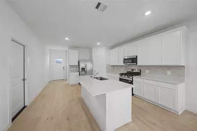 4215 Camden Lakes Street, Fulshear, TX 77441 - Photo 7