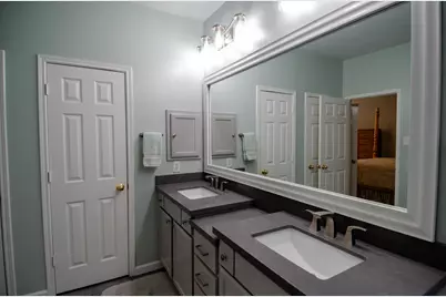 1211 Campton Court, Houston, TX 77055 - Photo 23