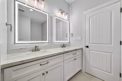3344 Sanders Street, Houston, TX 77004 - Photo 39