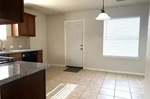 9019 N Ferndale Pl Dr, Houston, TX 77064 - Photo 9