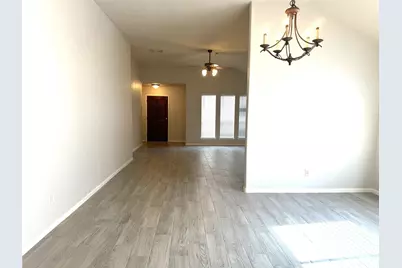 9019 N Ferndale Place Drive, Houston, TX 77064 - Photo 7