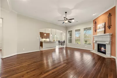 5811 Green Meadows Lane, Katy, TX 77493 - Photo 9