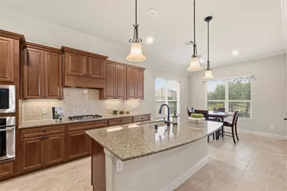 5811 Green Meadows Lane, Katy, TX 77493 - Photo 13