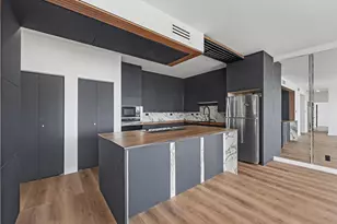 651 Bering Dr, Houston, TX 77057 - Photo 7