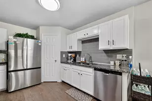 10518 Tenleyton Ln, Houston, TX 77075 - Photo 17