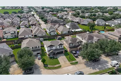 10518 Tenleyton Lane, Houston, TX 77075 - Photo 47