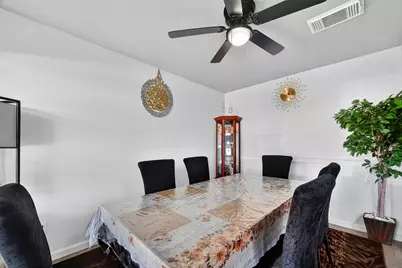 10518 Tenleyton Lane, Houston, TX 77075 - Photo 7