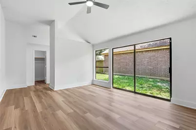 7315 Puerta Vallarta Drive, Houston, TX 77083 - Photo 9