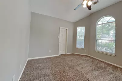 12723 Rock Creek Court, Humble, TX 77346 - Photo 13