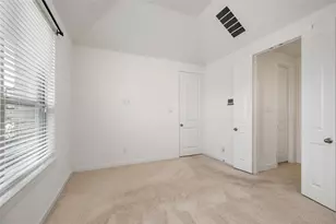 12135 Wild Bnd Dr, Mont Belvieu, TX 77523 - Photo 17