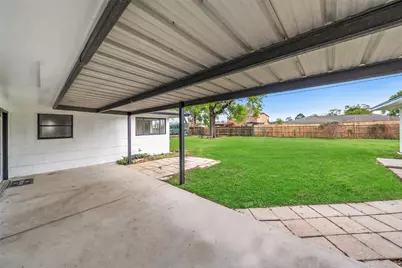 124 Lazy Lane, Baytown, TX 77520 - Photo 15