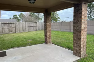 211 Hawks View Dr, La Marque, TX 77568 - Photo 21