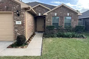 211 Hawks View Dr, La Marque, TX 77568 - Photo 3