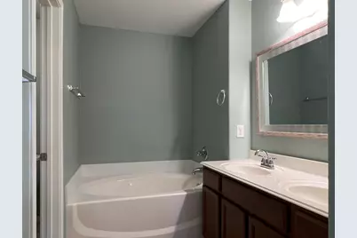 211 Hawks View Drive, La Marque, TX 77568 - Photo 17