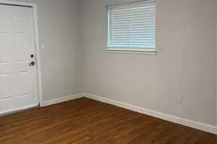 1209 N Roberson St, Conroe, TX 77301 - Photo 11