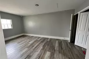 10859 Fairland Dr, Houston, TX 77051 - Photo 7