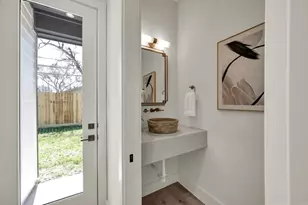 9537 Kerrwood Ln, Houston, TX 77080 - Photo 17