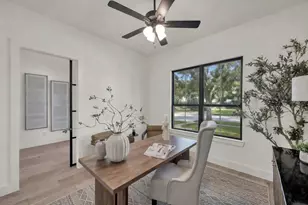 9537 Kerrwood Ln, Houston, TX 77080 - Photo 7