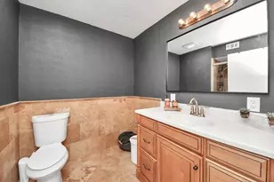 601 E Castle Harbour Dr, Friendswood, TX 77546 - Photo 31