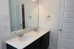 11849 E Gate Dr, Willis, TX 77318 - Photo 13