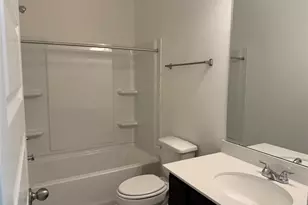 11849 E Gate Dr, Willis, TX 77318 - Photo 9