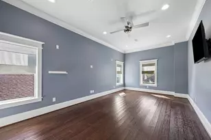 806 Algregg St, Houston, TX 77008 - Photo 13