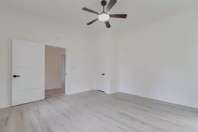 1302 Ross Street, La Marque, TX 77568 - Photo 13