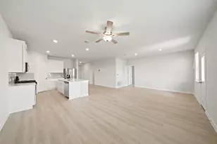 3519 Monroe St, Bay City, TX 77414 - Photo 13